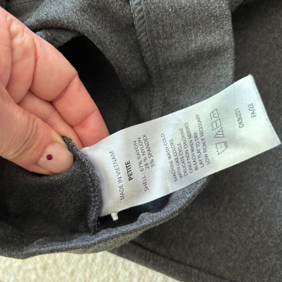 Quince ultra-stretch ponte straight leg pants sz MP - Picture 5 of 5